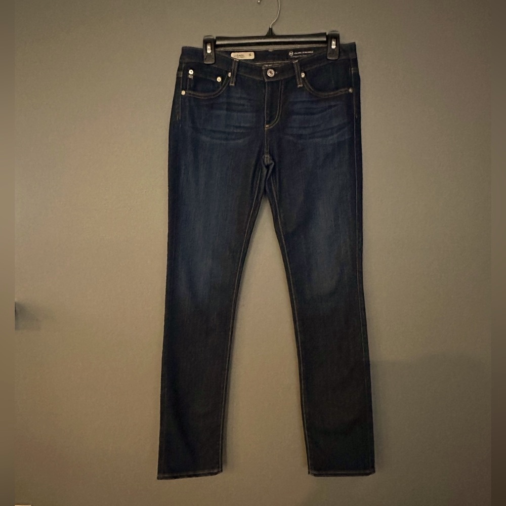 Adriano Goldschmied jeans. The Stevie slim straight dark wash. Size 28
